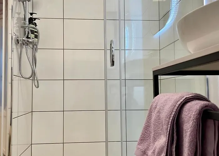 Wohnen Beim Hundertwasserhaus L Hg23